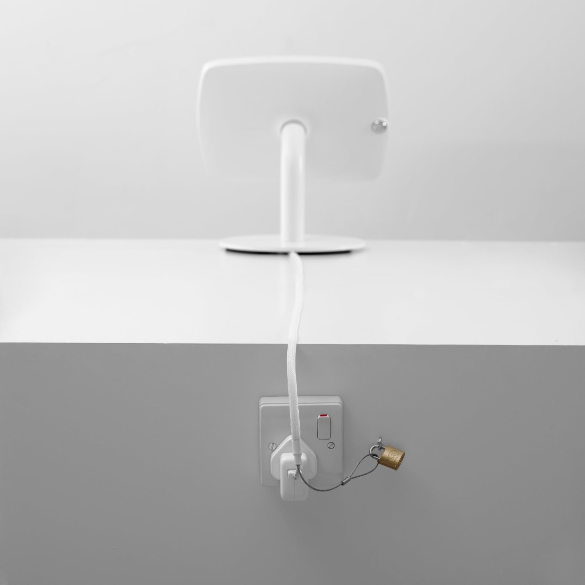 Bouncepad Counter 60 vrijstaande tablet balie standaard