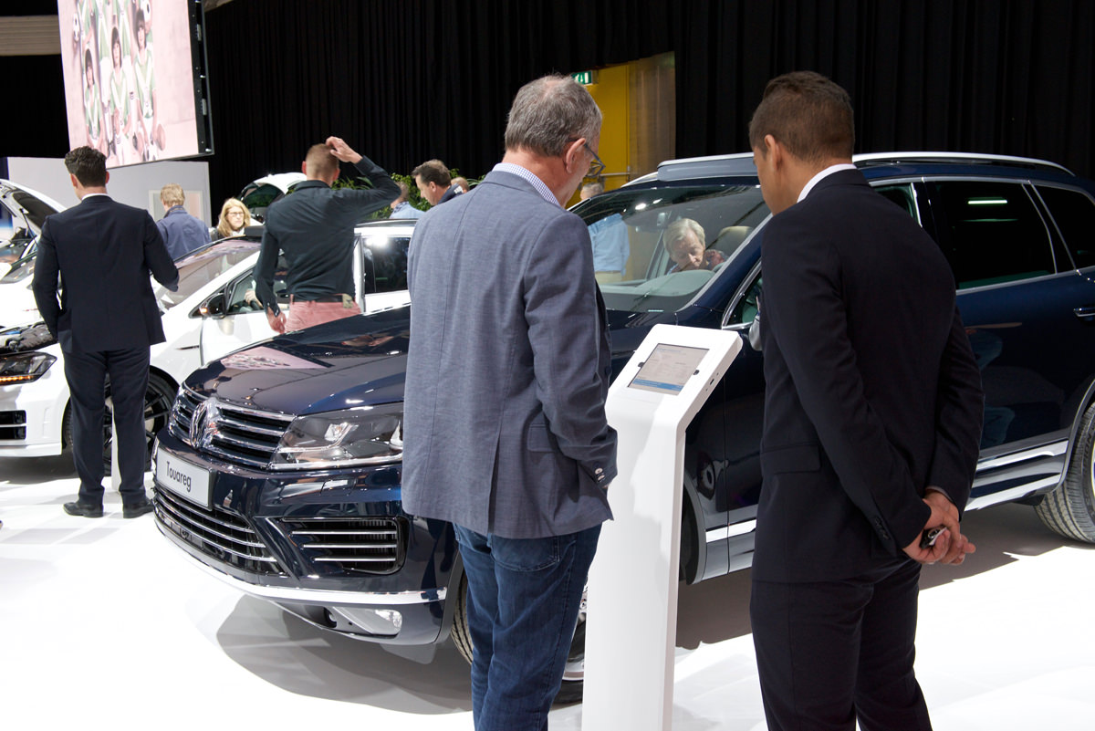 Tabdoq iPad vloerstandaard bij Volkswagen