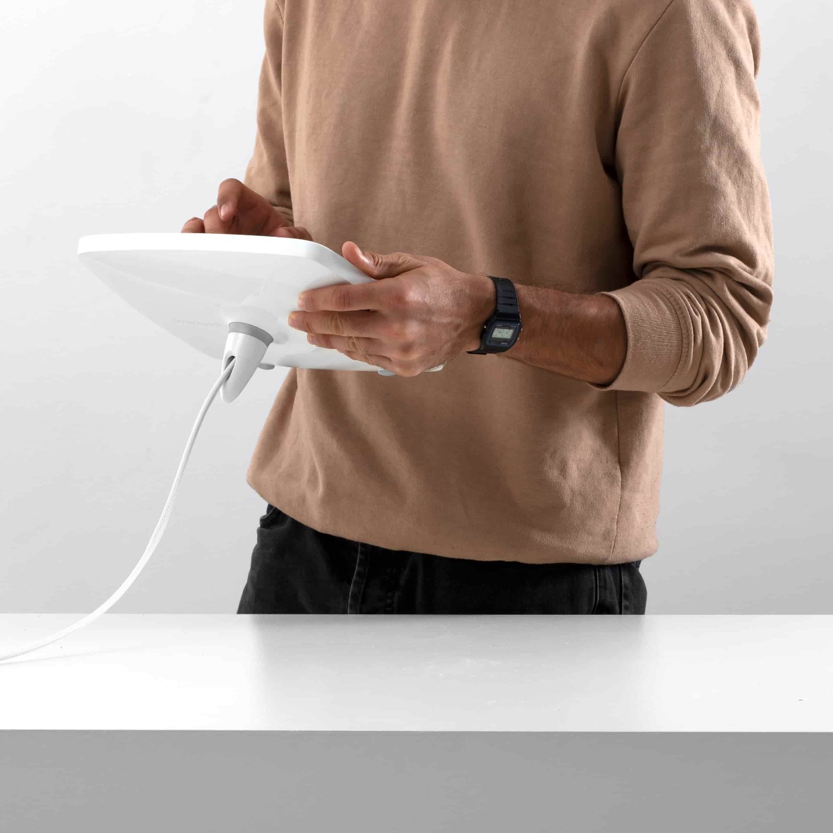 Bouncepad Lounge veilige tablet / iPad behuizing met staalkabel