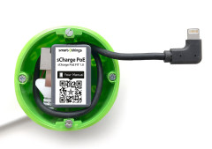 sCharge PoE Fit met Lightning connector